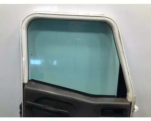 INTERNATIONAL 9200i Door