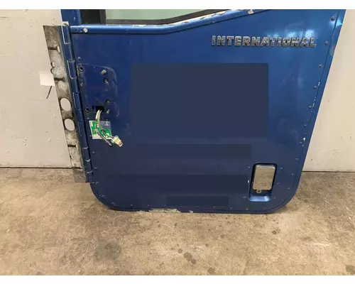 INTERNATIONAL 9200i Door