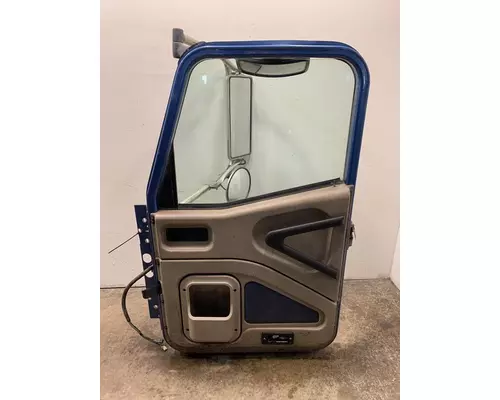 INTERNATIONAL 9200i Door