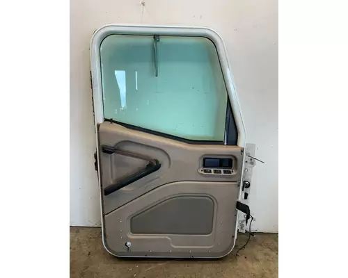 INTERNATIONAL 9200i Door