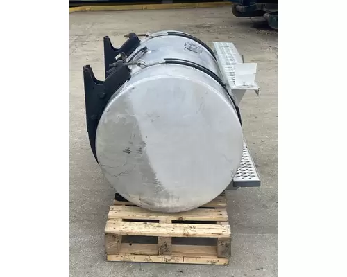 INTERNATIONAL 9200i Fuel Tank