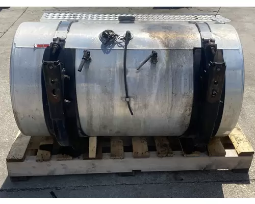 INTERNATIONAL 9200i Fuel Tank