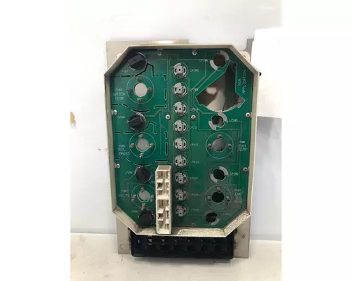 INTERNATIONAL 9200i Gauge Panel