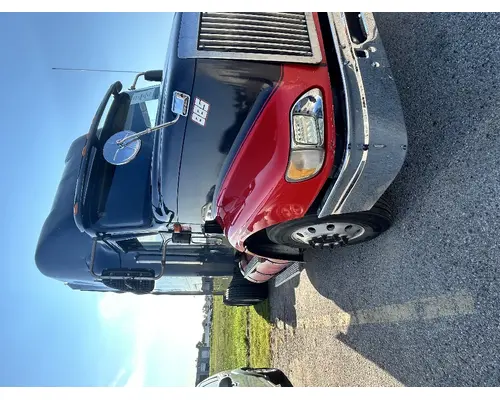 INTERNATIONAL 9200i Headlamp Assembly