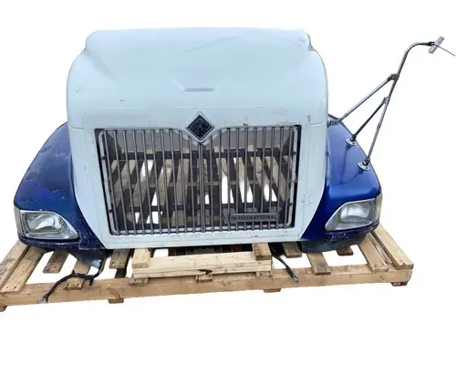 INTERNATIONAL 9200i Hood