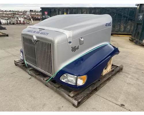 INTERNATIONAL 9200i Hood