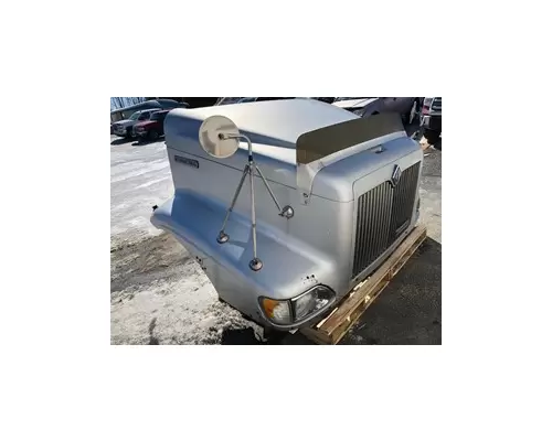 INTERNATIONAL 9200i Hood