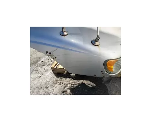 INTERNATIONAL 9200i Hood