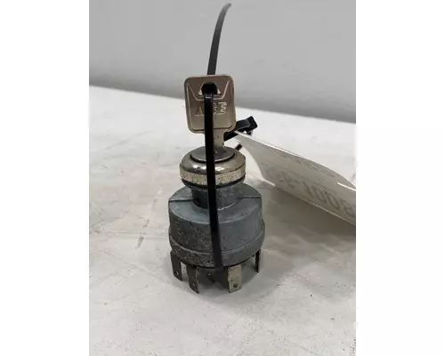 INTERNATIONAL 9200i Ignition Switch