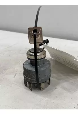 INTERNATIONAL 9200i Ignition Switch