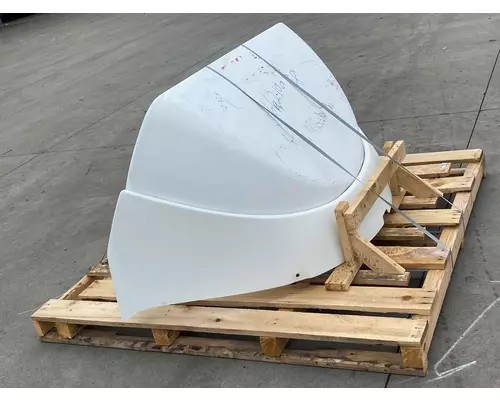 INTERNATIONAL 9200i Wind Deflector