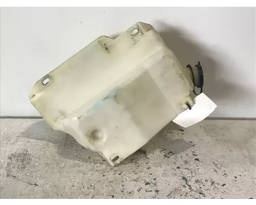 INTERNATIONAL 9200i Windshield Washer Reservoir