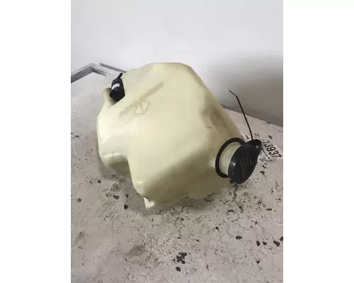 INTERNATIONAL 9200i Windshield Washer Reservoir