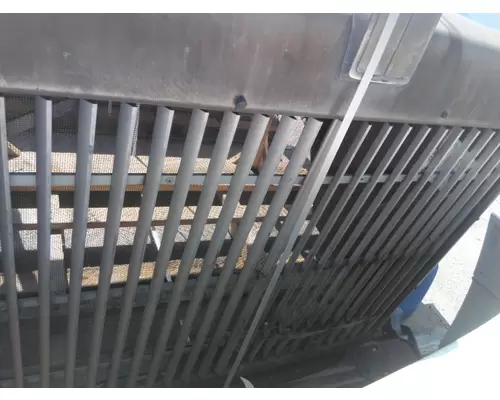 INTERNATIONAL 9300 1984-1999 HOOD