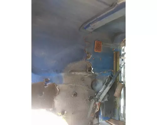 INTERNATIONAL 9300 1984-1999 HOOD