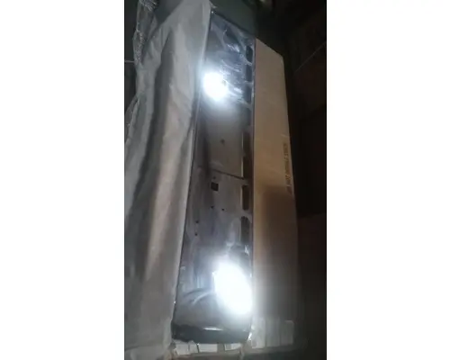 INTERNATIONAL 9300 Bumper Assembly, Front