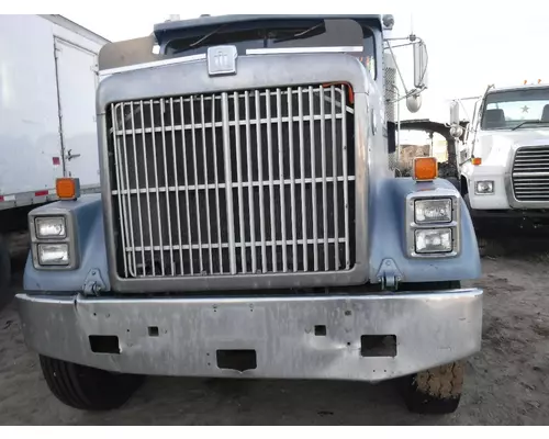 INTERNATIONAL 9300 Headlamp Assembly