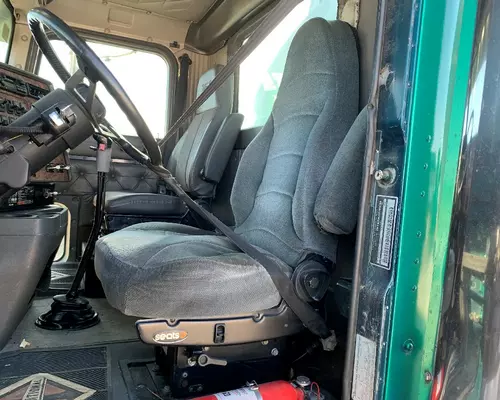 INTERNATIONAL 9300 Seat, Front