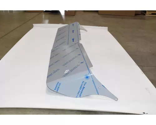 INTERNATIONAL 9300 Sun Visor (External)