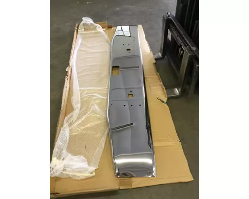 INTERNATIONAL 9370 1981-1996 BUMPER ASSEMBLY, FRONT