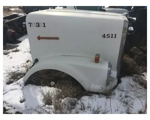 INTERNATIONAL 9370 1984-1995 HOOD