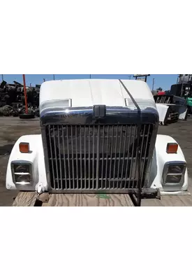 INTERNATIONAL 9370 Hood