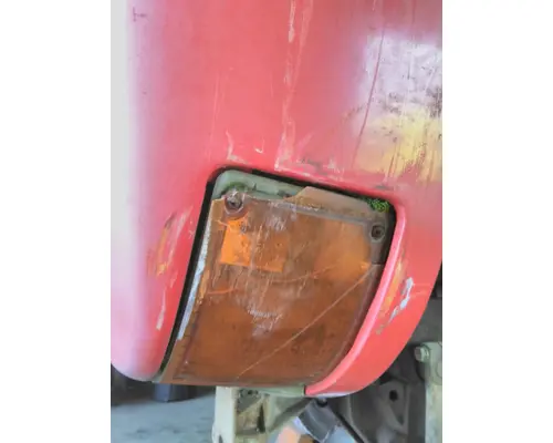 INTERNATIONAL 9400 1987-1996 HOOD