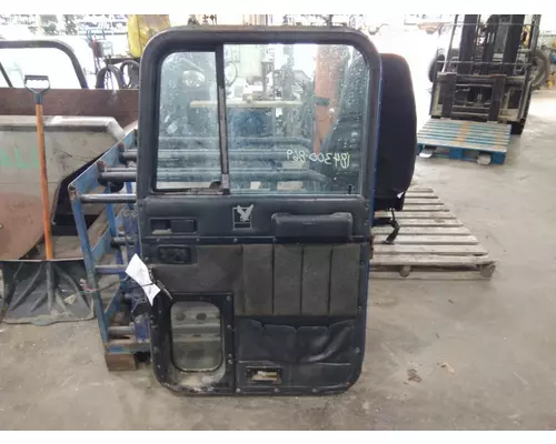 INTERNATIONAL 9400 1990-1999 DOOR ASSEMBLY, FRONT