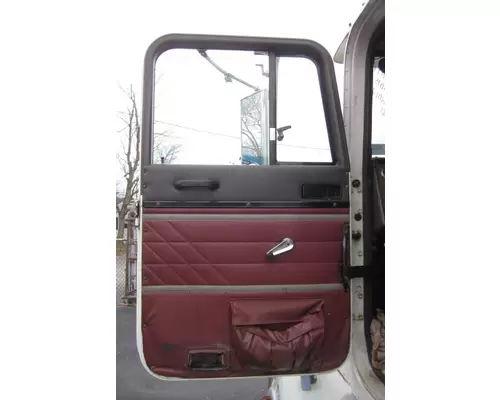 INTERNATIONAL 9400 1990-1999 DOOR ASSEMBLY, FRONT