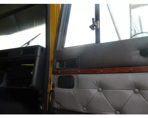 INTERNATIONAL 9400 1990-1999 DOOR ASSEMBLY, FRONT
