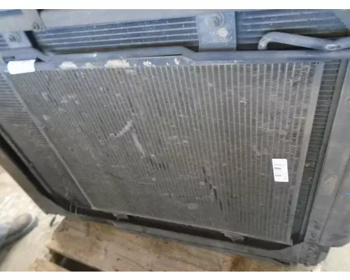 INTERNATIONAL 9400_40830 AC Condenser