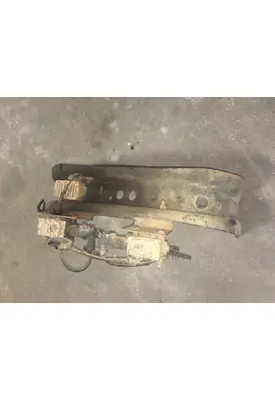 INTERNATIONAL 9400 i Engine Mounts