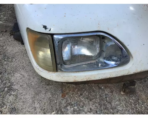 INTERNATIONAL 9400I 2000-2005 HEADLAMP ASSEMBLY