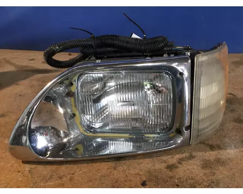 INTERNATIONAL 9400I 2000-2005 HEADLAMP ASSEMBLY