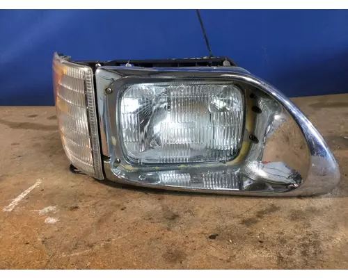 INTERNATIONAL 9400I 2000-2005 HEADLAMP ASSEMBLY
