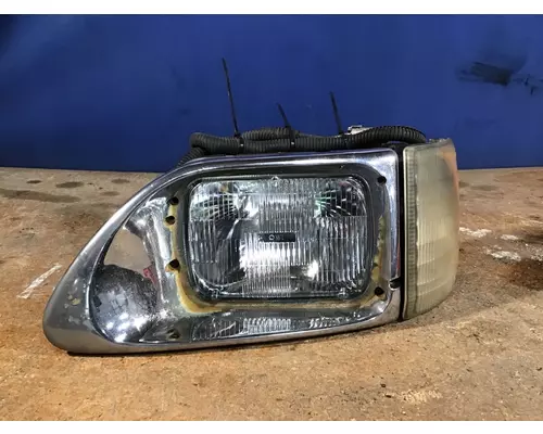 INTERNATIONAL 9400I 2000-2005 HEADLAMP ASSEMBLY