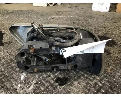 INTERNATIONAL 9400I 2000-2005 HEADLAMP ASSEMBLY