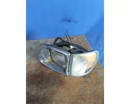 INTERNATIONAL 9400I 2000-2005 HEADLAMP ASSEMBLY