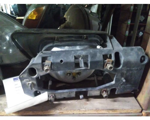 INTERNATIONAL 9400I 2000-2005 HEADLAMP ASSEMBLY