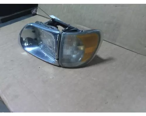INTERNATIONAL 9400I 2000-2005 HEADLAMP ASSEMBLY