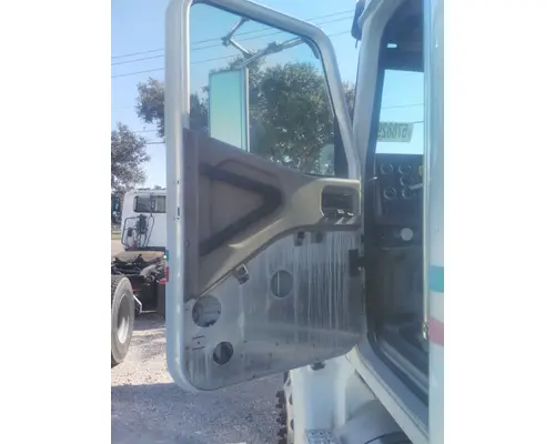 INTERNATIONAL 9400I 2000-2007 DOOR ASSEMBLY, FRONT