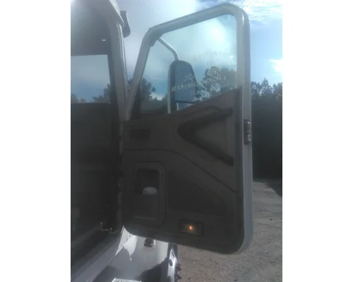 INTERNATIONAL 9400I 2000-2007 DOOR ASSEMBLY, FRONT