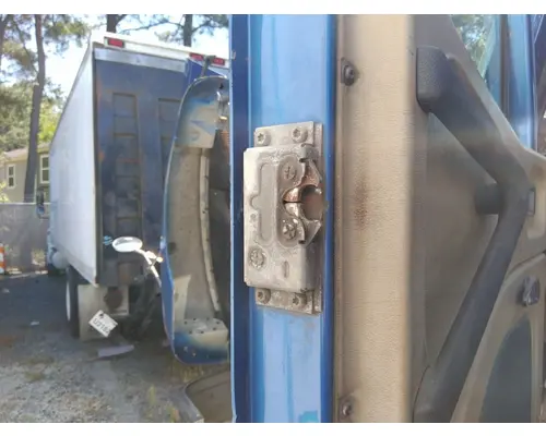 INTERNATIONAL 9400I 2000-2007 DOOR ASSEMBLY, FRONT