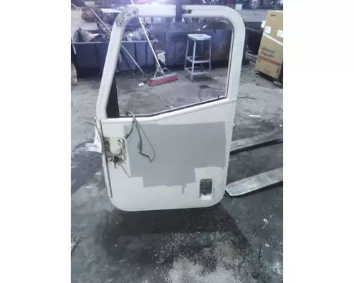 INTERNATIONAL 9400I 2000-2007 DOOR ASSEMBLY, FRONT