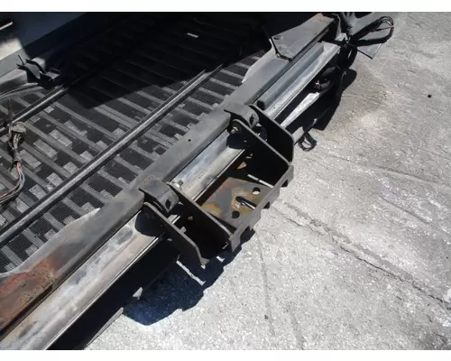 INTERNATIONAL 9400I 2000-2008 HOOD