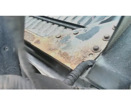 INTERNATIONAL 9400I 2000-2008 HOOD