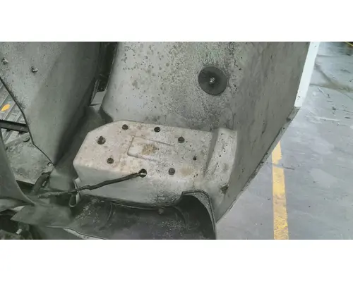 INTERNATIONAL 9400I 2000-2008 HOOD