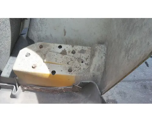 INTERNATIONAL 9400I 2000-2008 HOOD