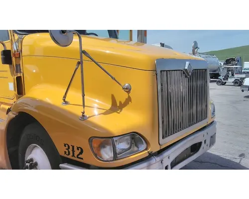 INTERNATIONAL 9400I 2000-2008 HOOD