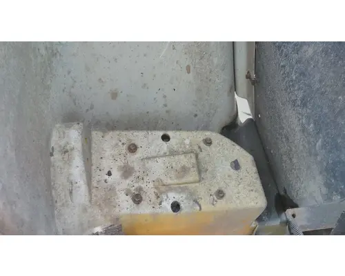 INTERNATIONAL 9400I 2000-2008 HOOD